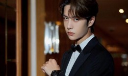 王一博关系爆料最新,揭秘他与神秘女星的甜蜜过往